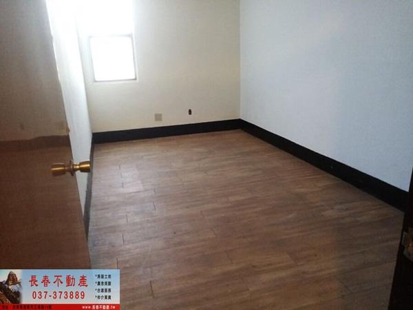 苗栗苗栗市透天-8