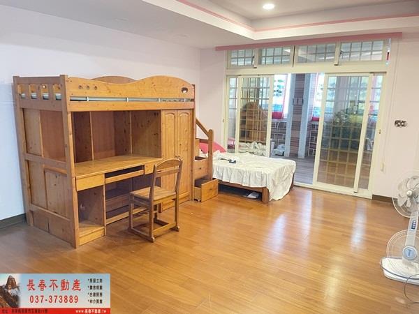 苗栗苗栗市透天-10