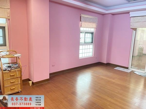 苗栗苗栗市透天-8