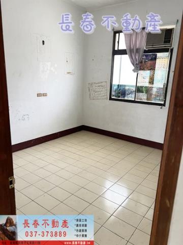 苗栗竹南透天-8